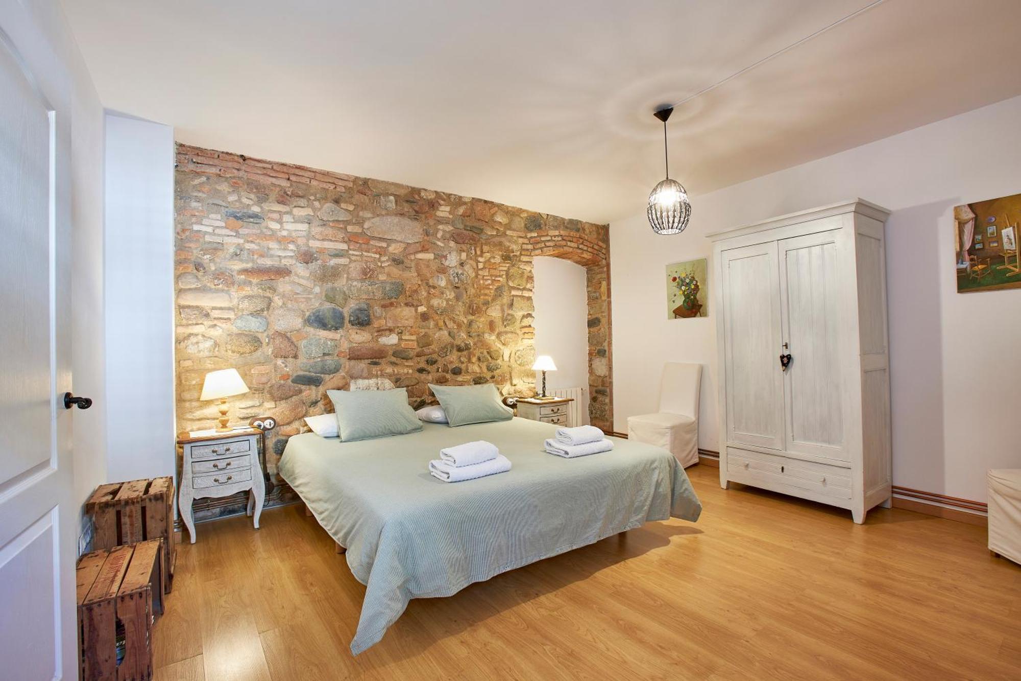 Mas Can Calet Aparthotel Les Franqueses del Vallès Esterno foto
